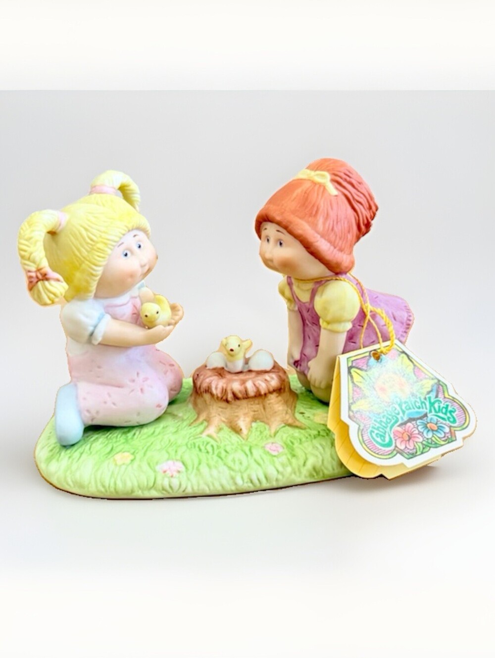 Vintage Cabbage Patch Kids Porcelain Figurine “Discovering New Life” 1983 New